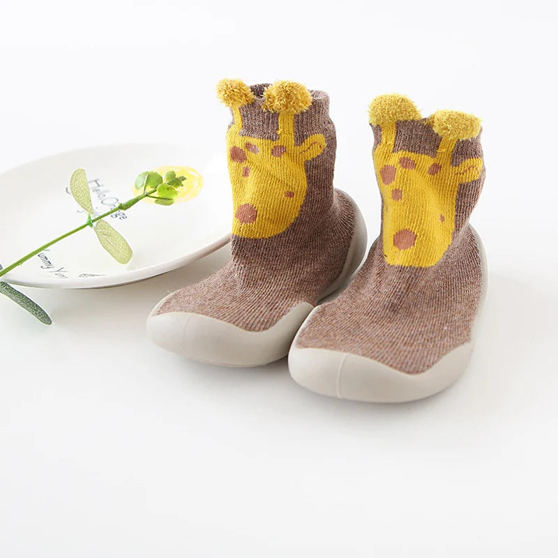 Offrez à Votre Bébé les Premiers Pas Parfaits avec les Chaussures de Marche Kimbis™